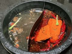 -宽板凳老灶火锅(簋街店)