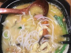 -阿香米线(凯德广场.1818店)