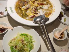 -渔语鱼酸菜鱼新川菜(来福士店)