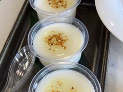 -乜都得港式茶楼(天贵路店)