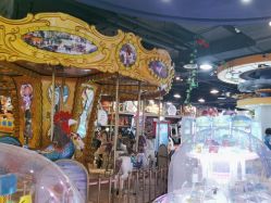 点击看大图 -卡通尼乐园(五彩世界店)
