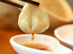 鲜肉小笼-苏小柳手工点心(人民广场分院)