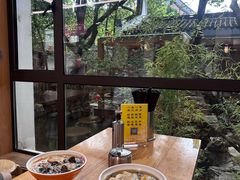 -龙华寺