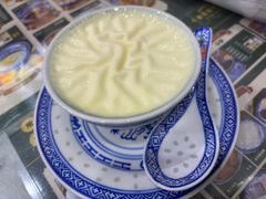 -广信牛奶甜品世家(台东店)