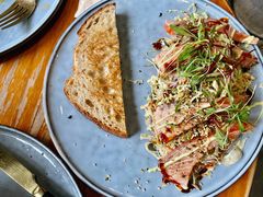 烤三文鱼沙拉-O'mills Sourdough Bakery&Bistro(永嘉路店)