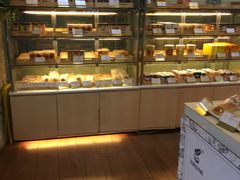 面包甜点陈列柜-花园饼屋·吐司蛋糕面包(星海店)