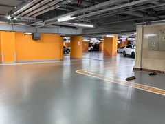-环球港-停车场