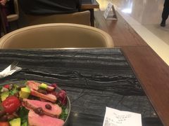 金枪鱼牛油果沙拉-THE WOODS 简餐 (国贸商城店)