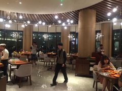 -厦门海沧正元希尔顿逸林酒店開全日餐厅