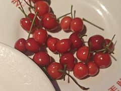 -芝小官毛肚火锅海鲜自助(苏州吴江区万宝店)