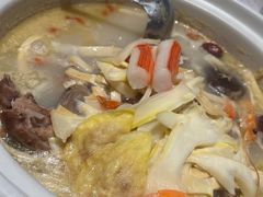 -三人行骨头王火锅(长寿店)