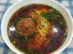 狮子头面-潘国仙耳光馄饨(黄家阙路店)
