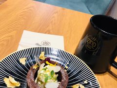 -ZING COFFEE 镜咖啡