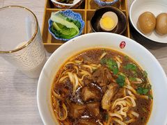 -康师傅私房牛肉面(马泉营奥莱店)