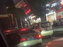 -沃尔玛(咸宁温泉路店)