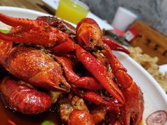 -叶派龙虾•招牌香辣蟹·海鲜(中海国际店)