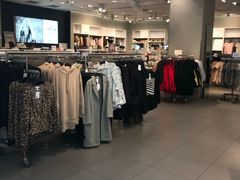 -H&M(鹏欣水游城店)