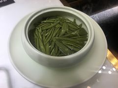 莼菜-洪氏嗨捞·猪肚鸡火锅(阳光天地店)