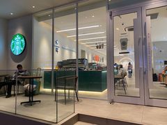 -星巴克臻选(上海淮海百盛购物中心店)
