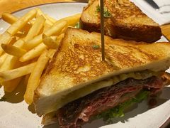 -The Diner X餐厅(青岛万象城店)