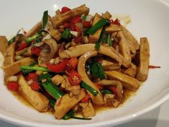 -俏湘厨•地道湘菜(建华南路店)