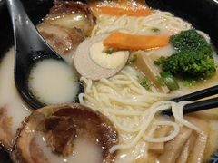 -陕味食族(西小口路店)