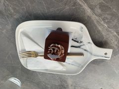 -UNI UNI(环亚凯瑟琳店)