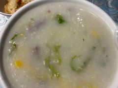 生菜丝窝蛋牛肉粥-巴扎美食·新疆菜·西域歌舞表演餐厅(新疆大厦店)