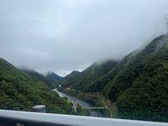 -藏龙百瀑风景区