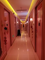 -莎蔓莉莎美容会所