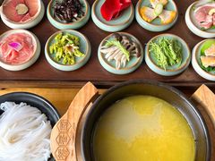 -桥香园过桥米线(国贸店)