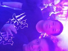 -UP嘻哈酒吧(粉巢店)