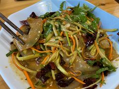 -六禾熏酱小酒馆·东北菜(海甸岛店)