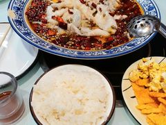 -金三可市井水煮鱼(金碧园店)