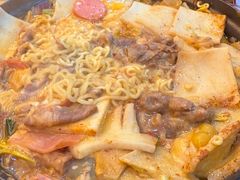 -炙韩料理·部队锅专门店