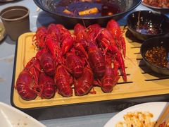 -肥肥虾庄·金牌油焖大虾(杨园滨江时代walk店)