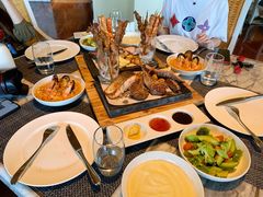 -宴悦海鲜餐厅·游水海鲜·牛排(亚龙湾瑞吉店)