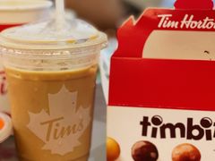 冰燕麦拿铁-Tims天好咖啡·贝果(雁展路万象天地店)