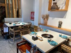 -墨居上隐·院子里火锅(峨眉店)