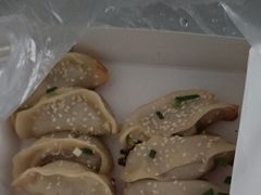 -小姜锅贴(凤凰街店)