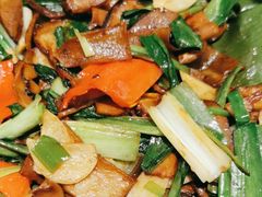 包烧野生牛肝菌-云海肴·汽锅鸡·云南菜(广安门天虹店)