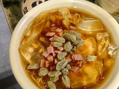 -宽板凳老灶火锅(台湾街店)