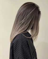 -LILI·HAIR SALON理理造型