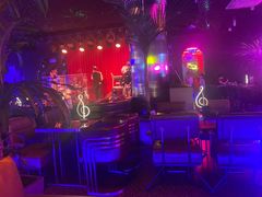 -108·公社·创意餐厅·LIVE HOUSE(李公堤店)