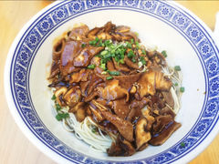-沪西老弄堂面馆(定西路店)