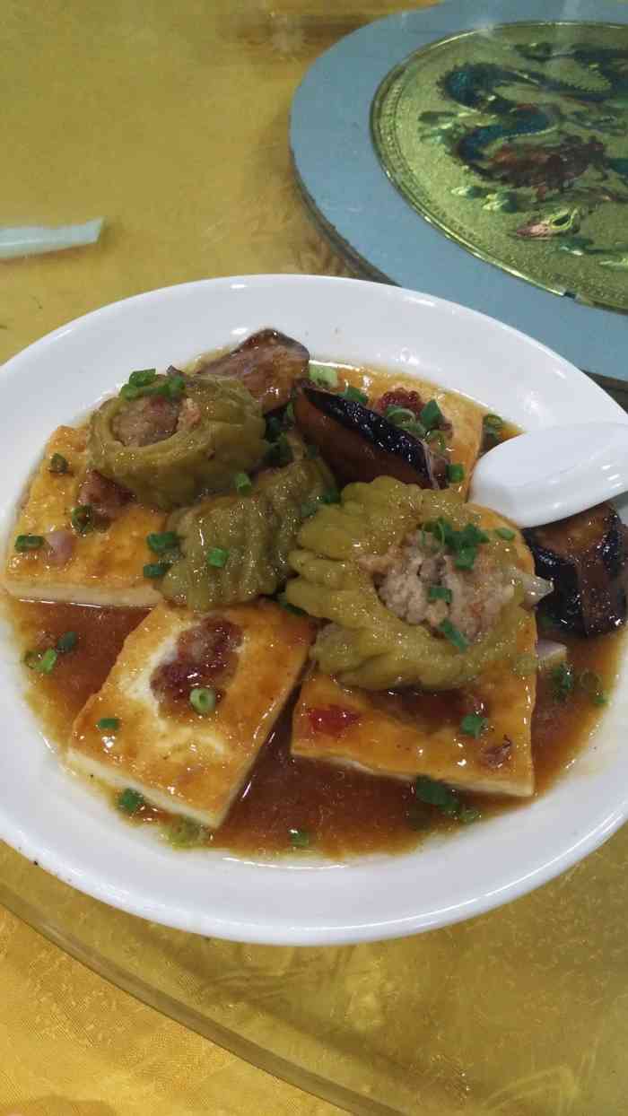 紫金客家菜馆(龙华龙发店)-"很不错的客家菜,汤炖得一流,子姜炒牛肉