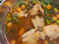 -鸿顺老铁锅美蛙鱼府(解放碑店)