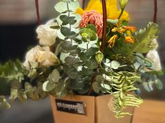 -桉树林A coffee 森林餐厅(三圣乡店)