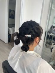-LILI·HAIR SALON理理造型