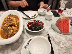 -小菜园新徽菜(宜兴八佰伴店)